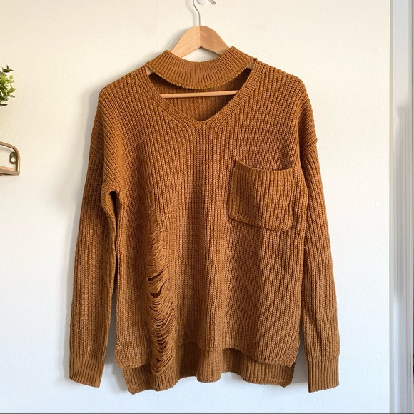 Willow & Wind Oversized Chunky Knit Sweater | Distressed Boho Sweater - Picture 1 of 7